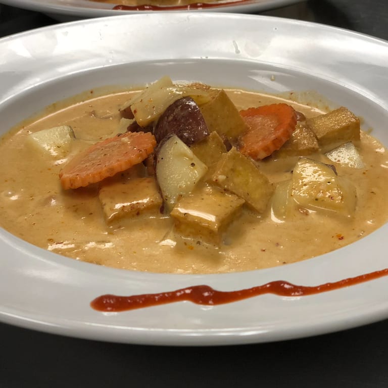 Delicious Massaman Curry