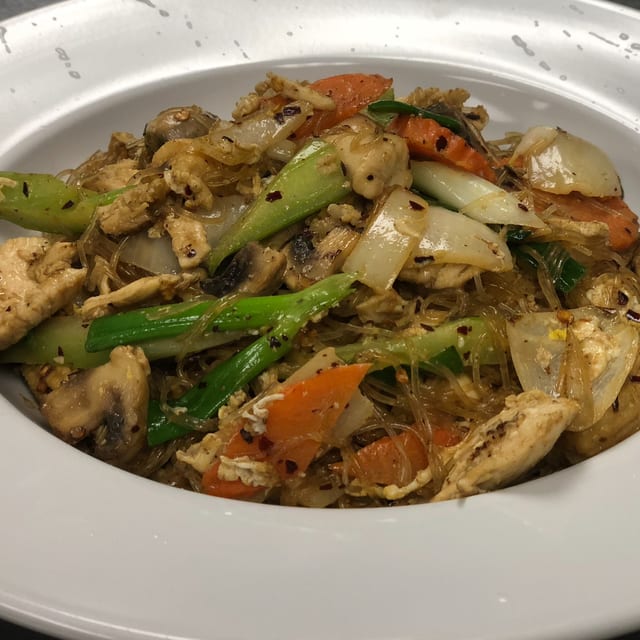 Pad Woon Sen.